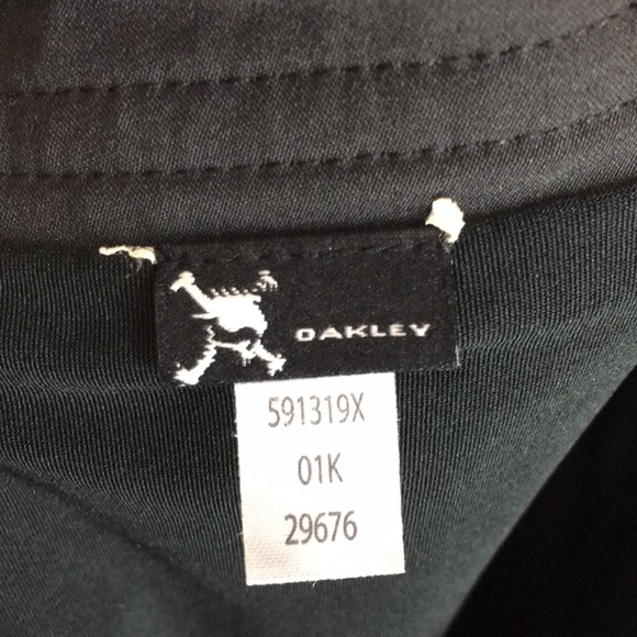 Oakley Black Skort - Picture 12 of 13